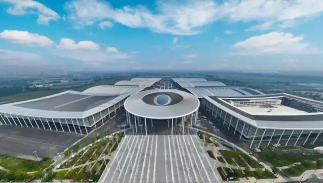 山东鹊华国际会展中心