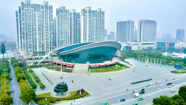 襄阳市体育馆